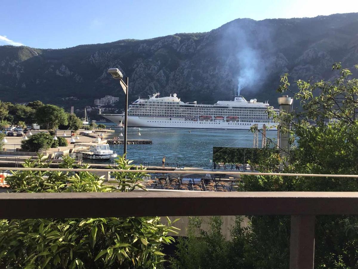 Bmb Apartments Kotor Buitenkant foto