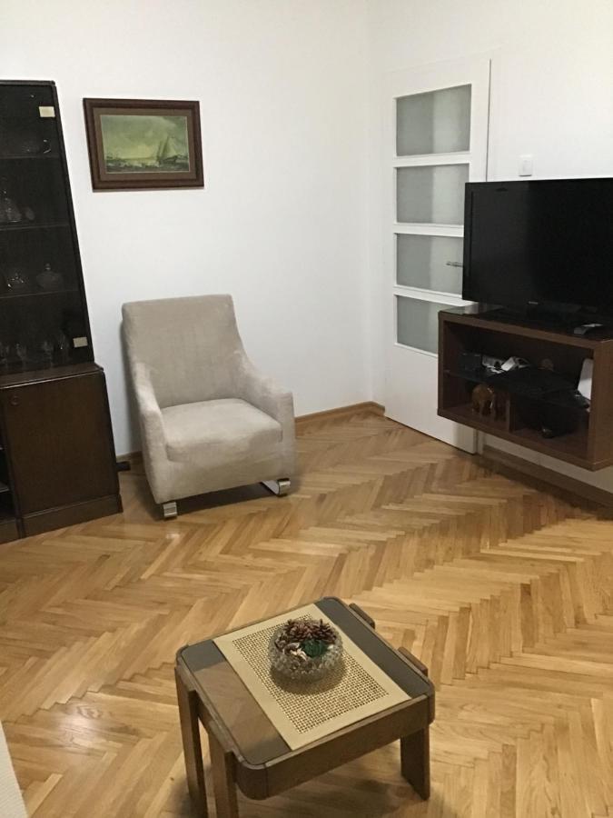 Bmb Apartments Kotor Buitenkant foto