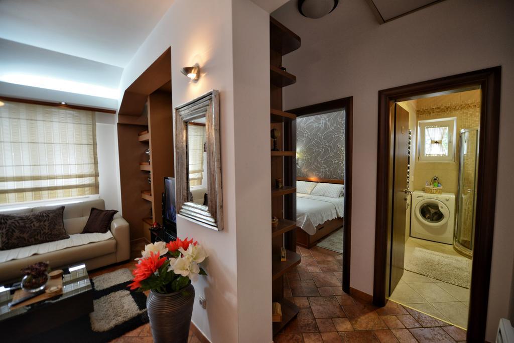 Bmb Apartments Kotor Buitenkant foto