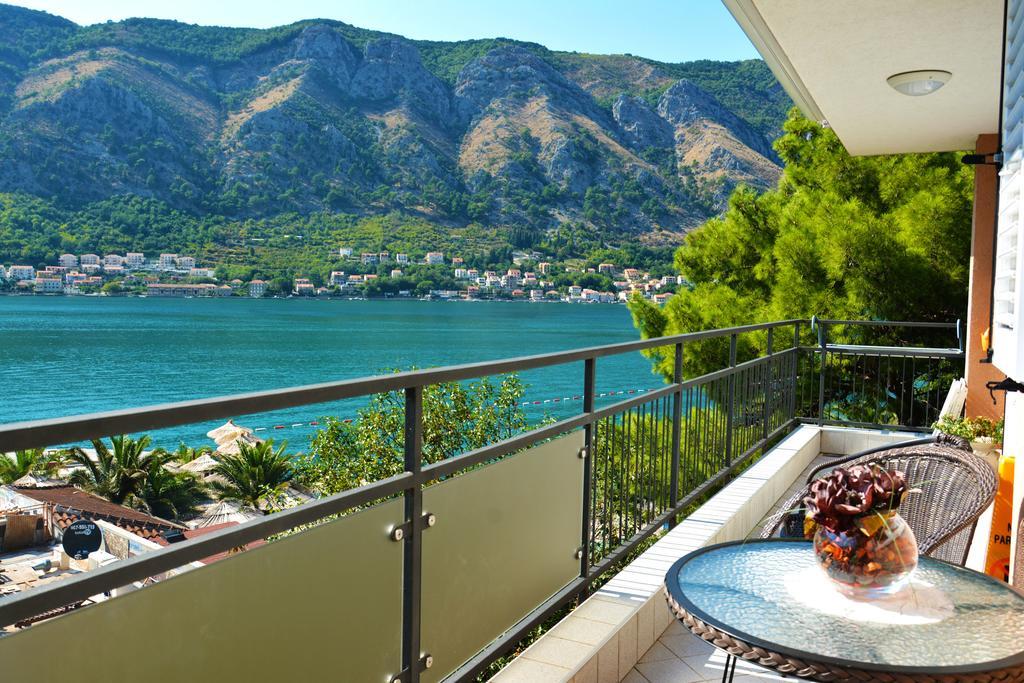 Bmb Apartments Kotor Buitenkant foto